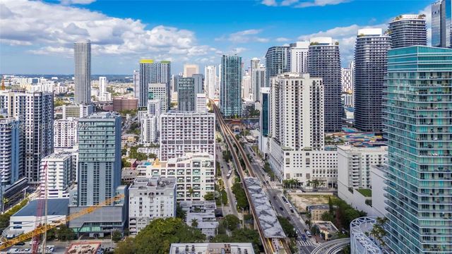 79 SW 12th St 2302-S, Miami, FL 33130