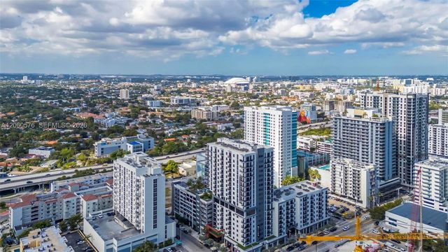 79 SW 12th St 2302-S, Miami, FL 33130
