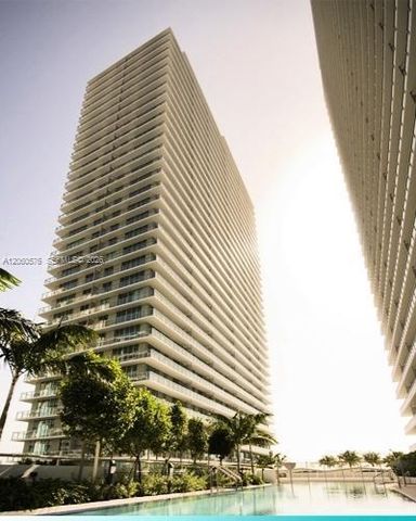 79 SW 12th St 2302-S, Miami, FL 33130