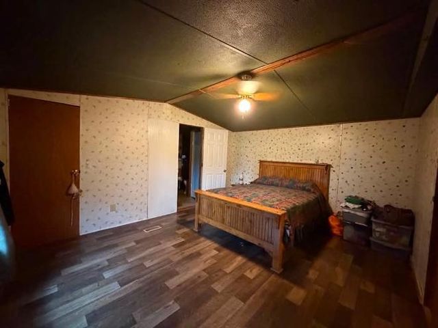 161 Gum Bottom Road, Waco, KY 40385
