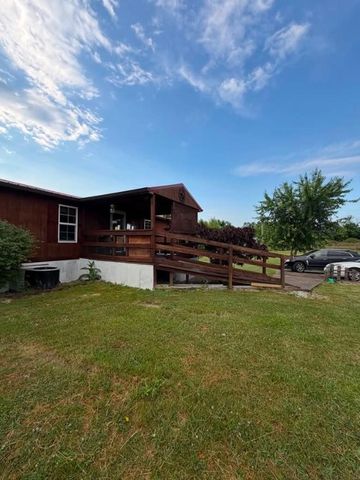 161 Gum Bottom Road, Waco, KY 40385