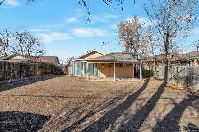 2918 W 2nd Avenue, Denver, CO 80219