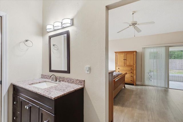 17 PUTTER DRIVE, Palm Coast, FL 32164