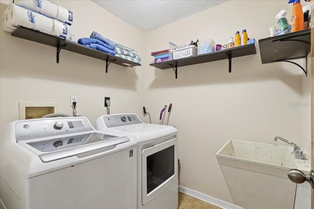 17 PUTTER DRIVE, Palm Coast, FL 32164