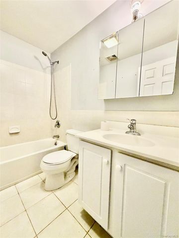 440 Highland Avenue, Mount Vernon, NY 10553