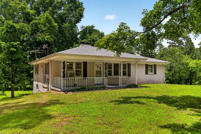 9296 Old Locust Creek Rd, Bon Aqua, TN 37025