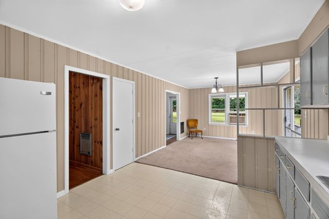 9296 Old Locust Creek Rd, Bon Aqua, TN 37025