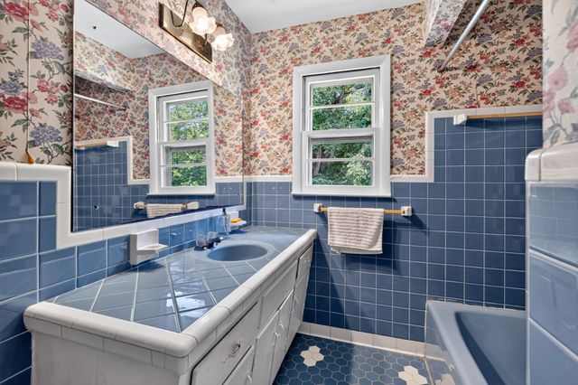 9296 Old Locust Creek Rd, Bon Aqua, TN 37025