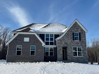 22885 Jens Drive, South Lyon, MI 48178