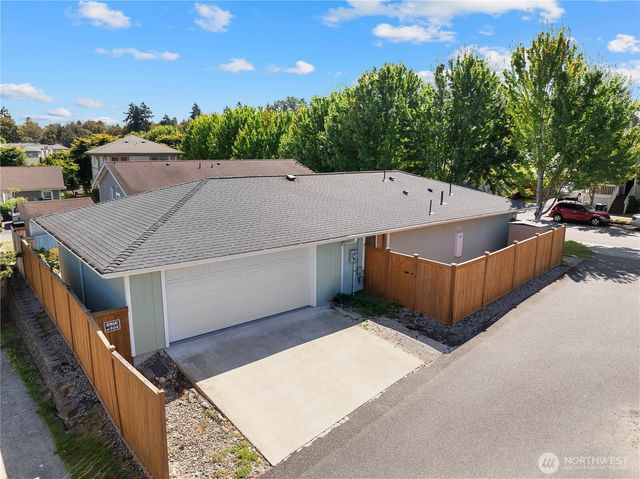 1717 E 42nd Street, Tacoma, WA 98404