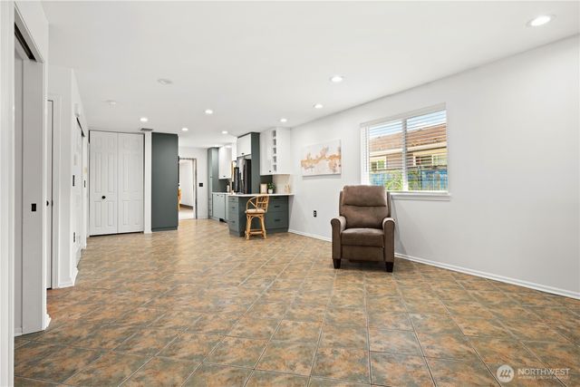 1717 E 42nd Street, Tacoma, WA 98404