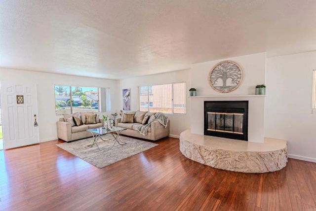 1012-16 11th St, Imperial Beach, CA 91932
