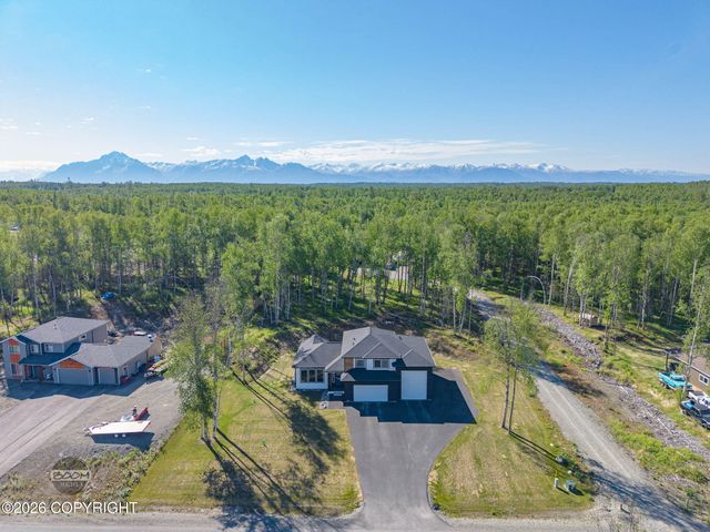 678 W Birdnest Drive, Wasilla, AK 99654