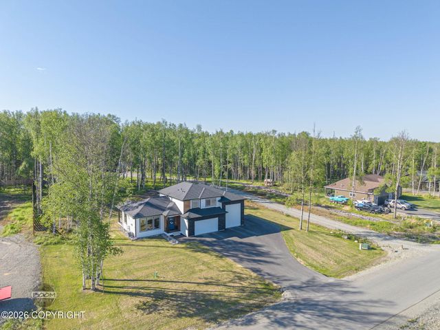678 W Birdnest Drive, Wasilla, AK 99654