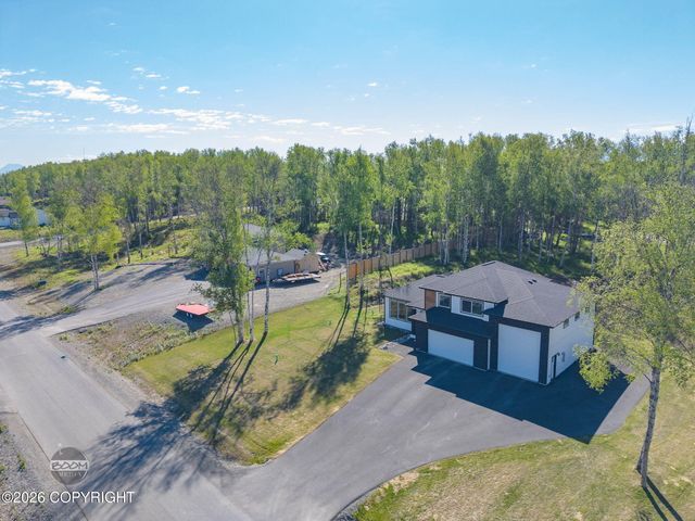 678 W Birdnest Drive, Wasilla, AK 99654