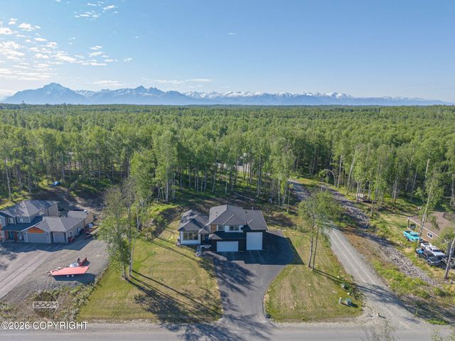 678 W Birdnest Drive, Wasilla, AK 99654