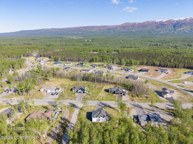 678 W Birdnest Drive, Wasilla, AK 99654