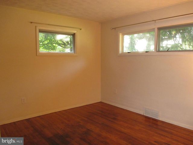 1748 SAN GABRIEL DR, York, PA 17406