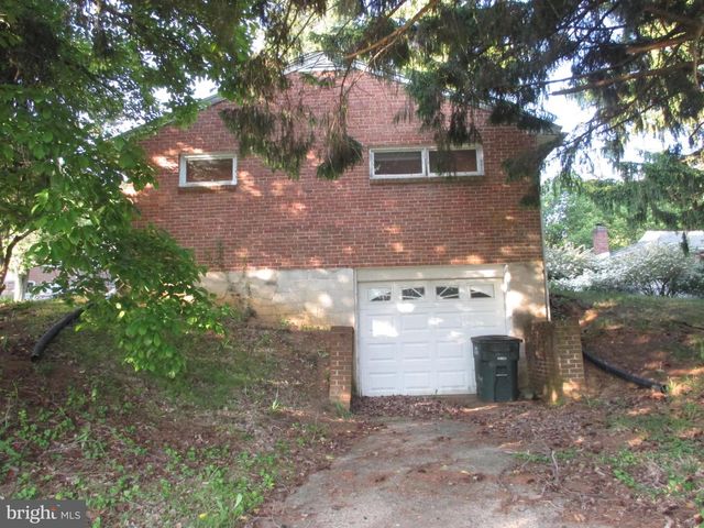 1748 SAN GABRIEL DR, York, PA 17406