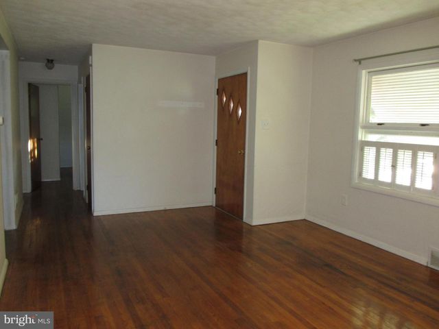 1748 SAN GABRIEL DR, York, PA 17406
