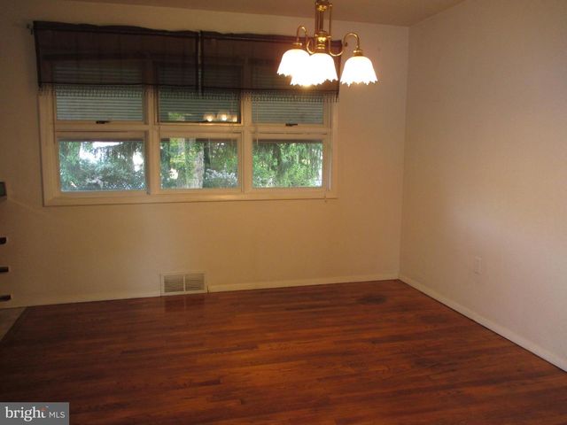 1748 SAN GABRIEL DR, York, PA 17406