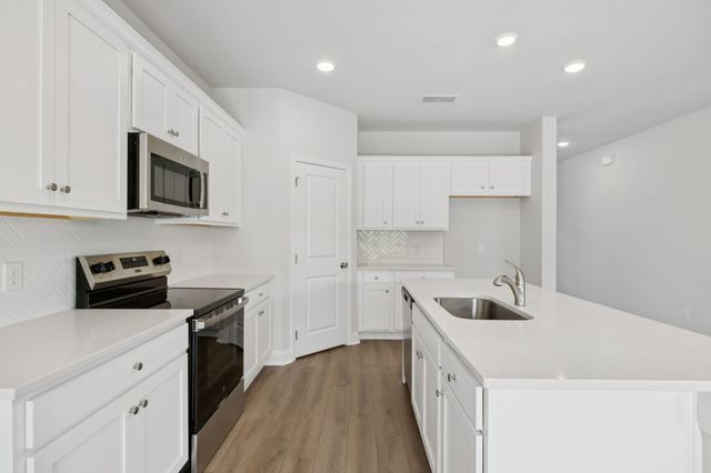 231 Limestone Way, Lebanon, TN 37087