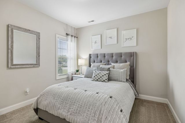 628 Josef Cir, Columbia, TN 38401