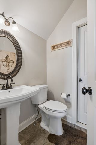 628 Josef Cir, Columbia, TN 38401