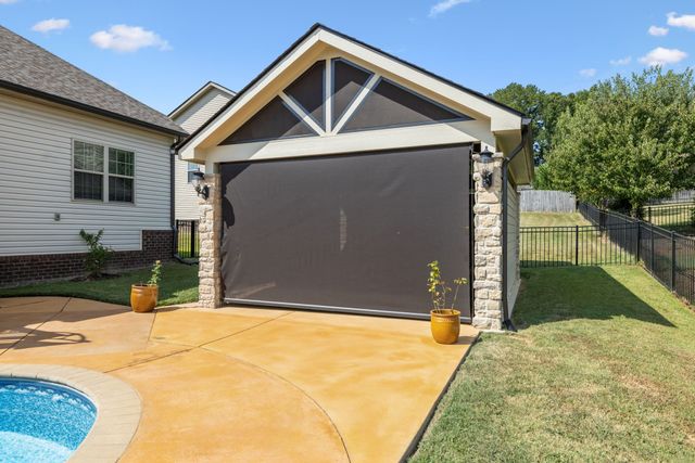 628 Josef Cir, Columbia, TN 38401