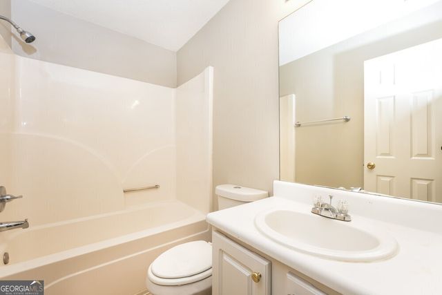 6576 Browns Mill Ferry Drive, Lithonia, GA 30038