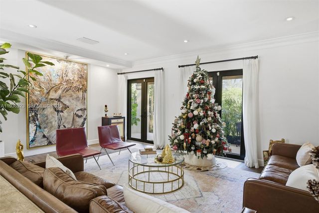 12510 Ramiro St, Coral Gables, FL 33156