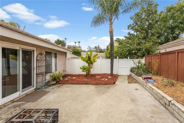 29037 River Run Lane, Highland, CA 92346