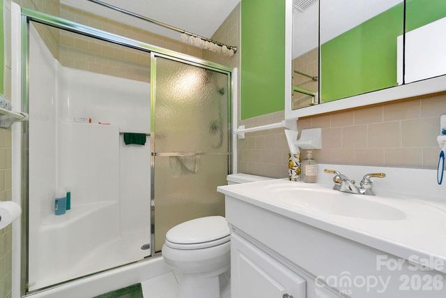 17 Resada Drive, Brevard, NC 28712