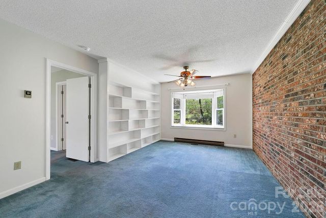 17 Resada Drive, Brevard, NC 28712