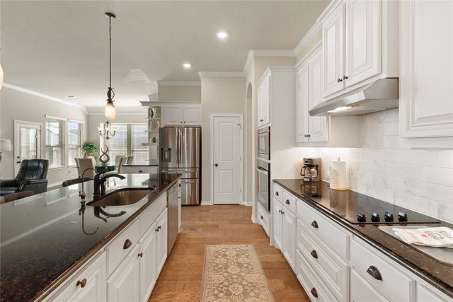 718 Indian Blanket Drive, Midlothian, TX 76065