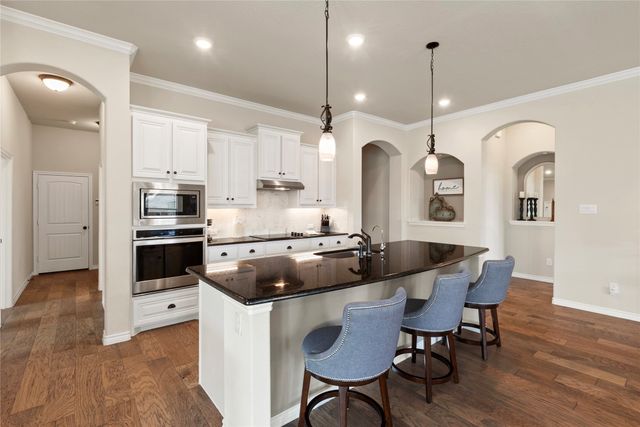 718 Indian Blanket Drive, Midlothian, TX 76065