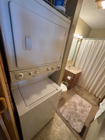 3213 Barrett Road, Rochester, IN 46975