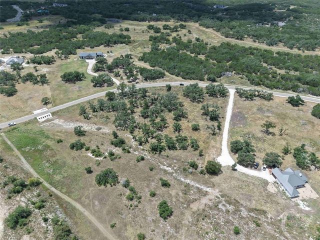 623 Whiskey TRL, Blanco, TX 78606