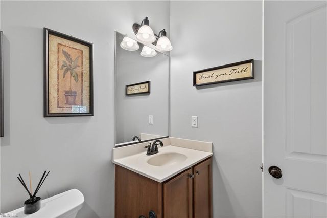 104 Batten CV, Carrollton, VA 23314