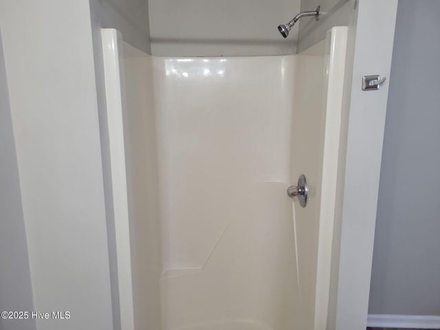 106 W Victoria Court D, Greenville, NC 27858