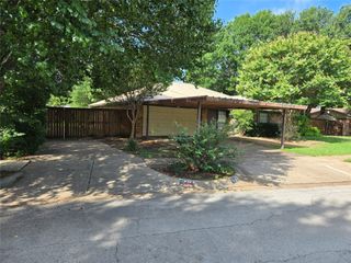 713 Sierra Blanca Drive, Saginaw, TX 76179