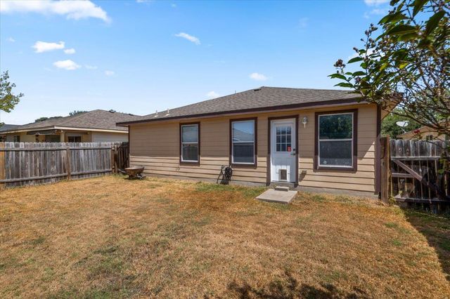12609 Campana DR, Del Valle, TX 78617