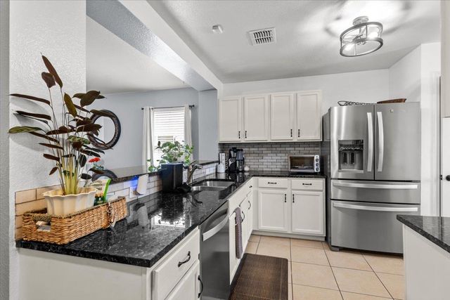 12609 Campana DR, Del Valle, TX 78617