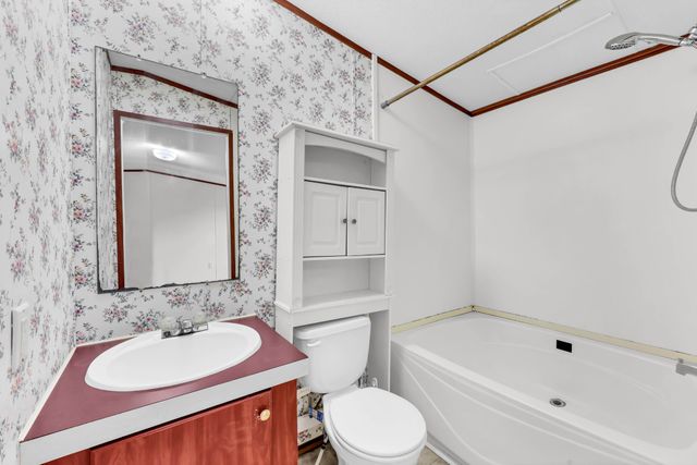 3845 Wickham Rd, Palmyra, TN 37142