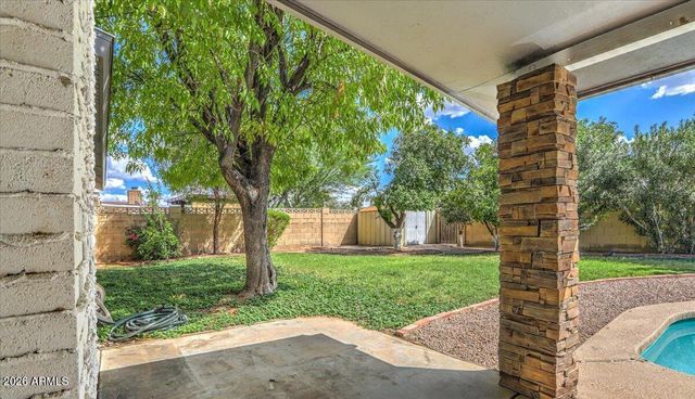 8637 E CAMELBACK Road, Scottsdale, AZ 85251