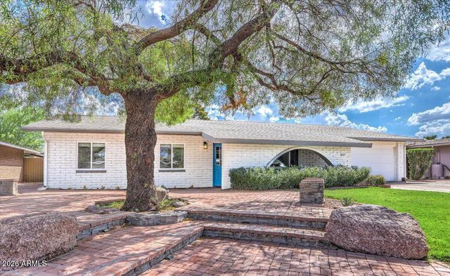 8637 E CAMELBACK Road, Scottsdale, AZ 85251