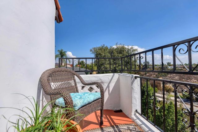 4675 E Talmadge Dr, San Diego, CA 92116
