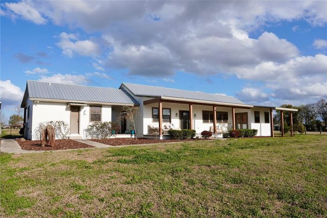 12895 NW GAINESVILLE ROAD, Reddick, FL 32686