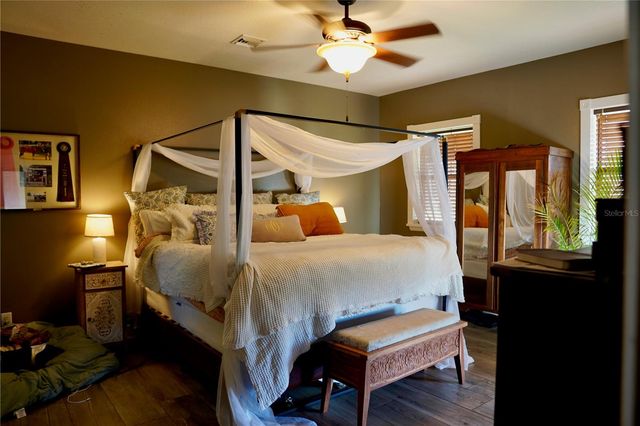 12895 NW GAINESVILLE ROAD, Reddick, FL 32686