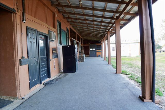 12895 NW GAINESVILLE ROAD, Reddick, FL 32686